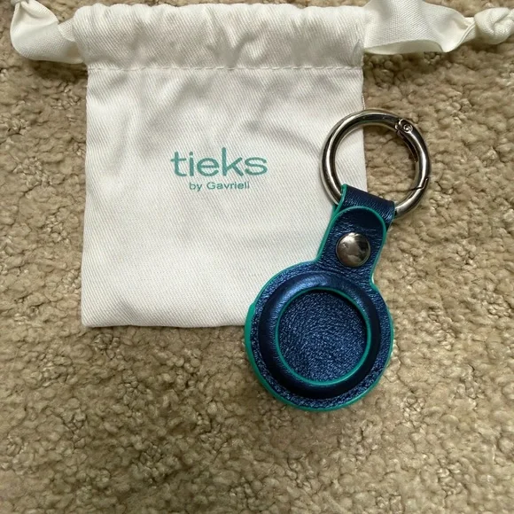 Tieks Metallic Blue Keychain - Picture 2 of 2
